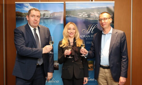Jadran hoteli Rijeka i Marriott International potpisivanje ugovora