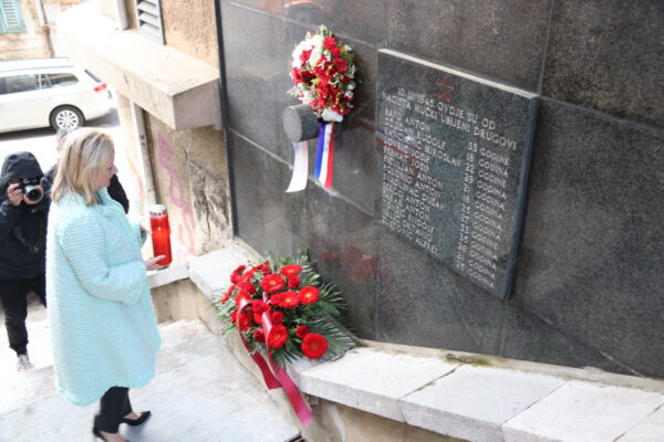 Polaganje vijenaca u povodu oslobođenja Trsata i Sušaka