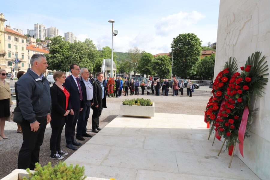 Polaganje vijenaca povodom Dana oslobodjenja Rijeke