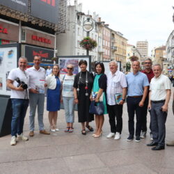 Retrospektivna izložba Odlučujući trenutak