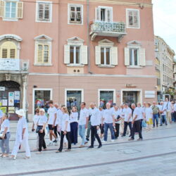 Održan mimohod “Srebrenica svijetom hodi”