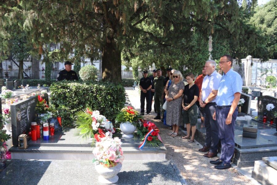 32 obljetnica smrti Marina Jakominica