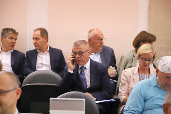 30. sjednica Gradskog vijeća (