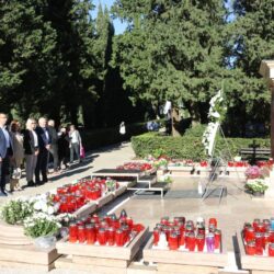 Polaganje vijenaca povodom blagdana Svih svetih
