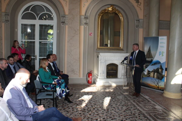 Ugovori za turističke manifestacije