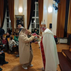 Doček Sv. Nikole na Trsatu 2024.- podjela poklona