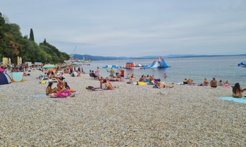 Plaža Igralište