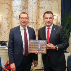 Posjet Albaniji