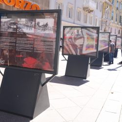 Otvorenje izložbe Riječka bitka na postamentima na Korzu