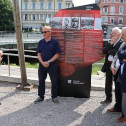 Ploča u sklopu projekta Stazama Riječke bitke