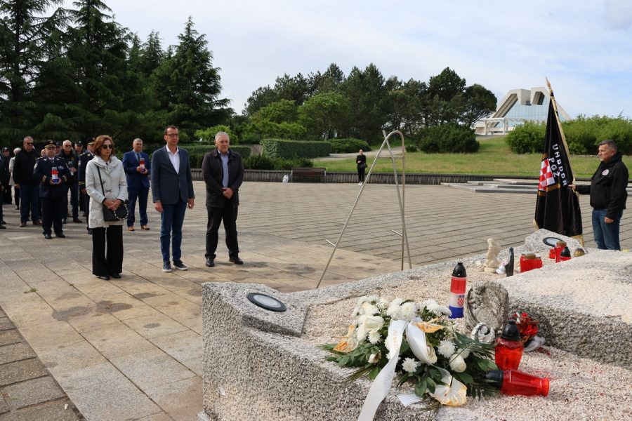 Polaganje vijenaca 20. godina ZUDR PGŽ