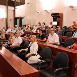 Predavanje akademika Anđelka Akrapa