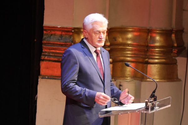 V.d. rektora Sveučilišta u Rijeci prof.dr.sc. Davor Vašiček