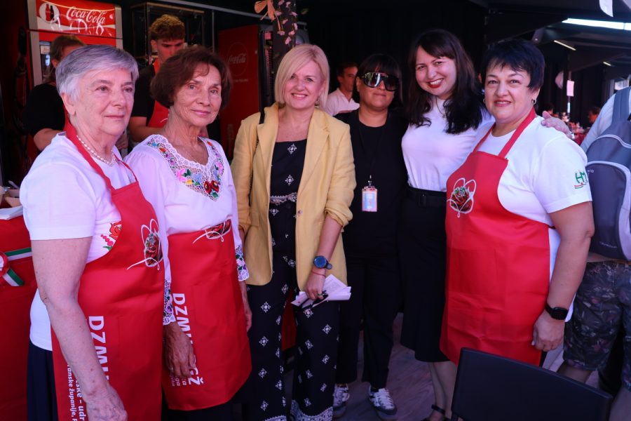Porto Etno gastro fešta na Gatu