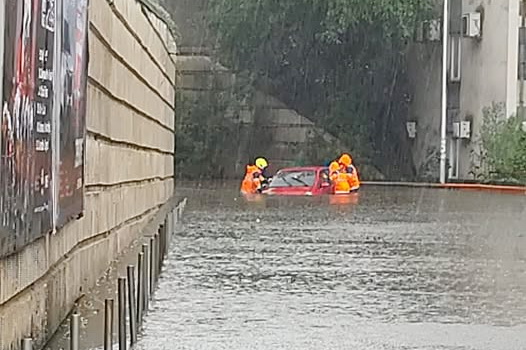 Podvožnjak Bulevard pod vodom