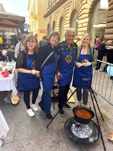 Lions klub Rijeka- Korzo kuhanje u kotlićima