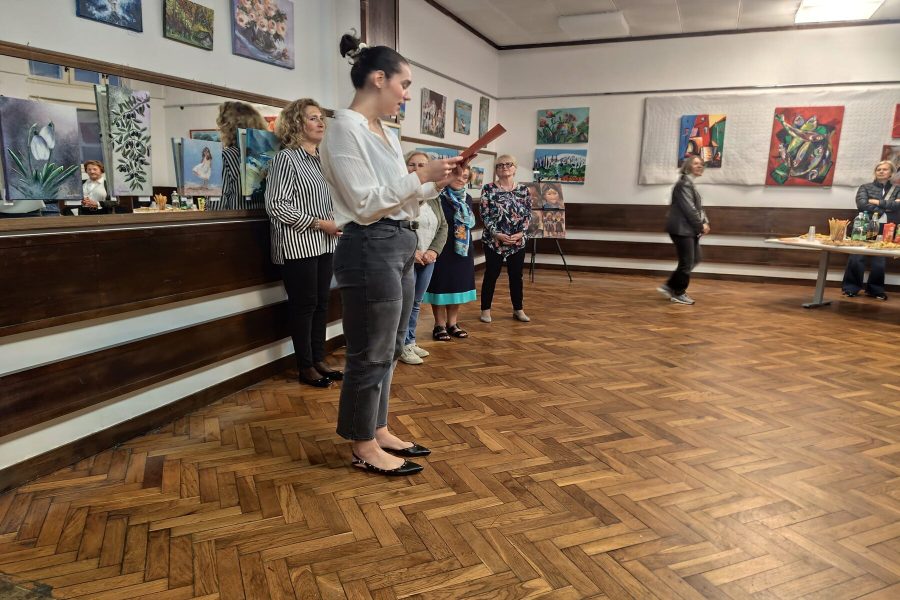 Mirjam Dragičević otvorila izložbu likovne sekcije Dar