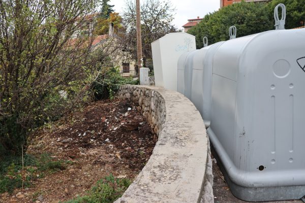 Divlji deponij - očišćen