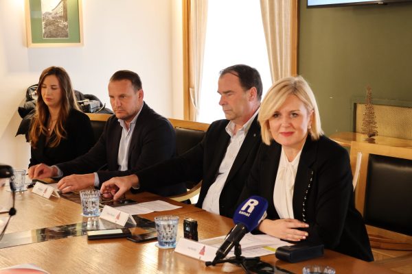 Najava Rijeka Adventa