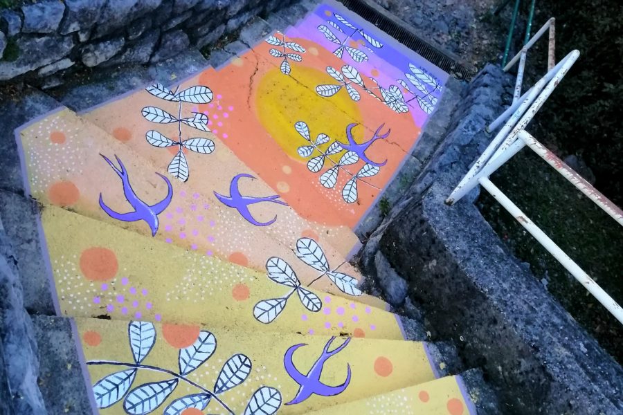 Oslikavanje stepenica prema Skate parku