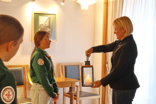 Izviđači donijeli Betlehemsko svjetlo u Rijeku 