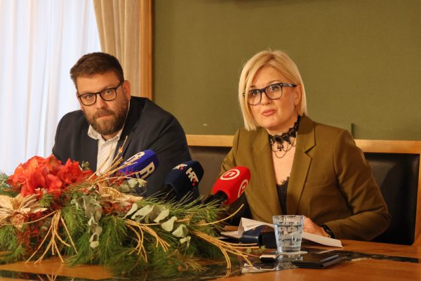 Konferencija za novinare Rinčić, Milaković i Vivoda 