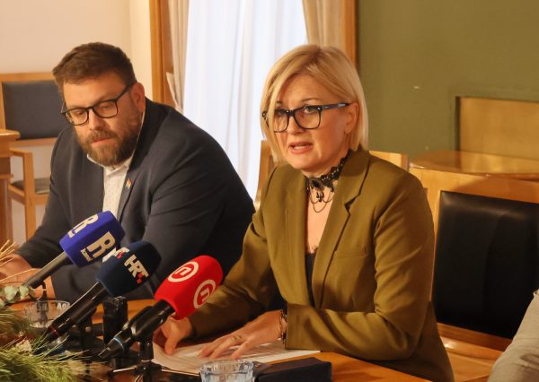 Konferencija za novinare Rinčić, Milaković i Vivoda 