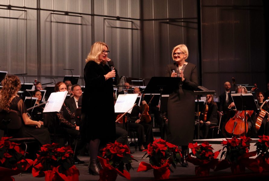 Novogodišnji koncert_Dubravka Vrgoč i Iva Rinčić