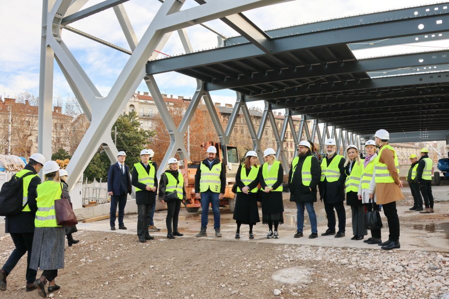 Obilazak kolodvora Zabica