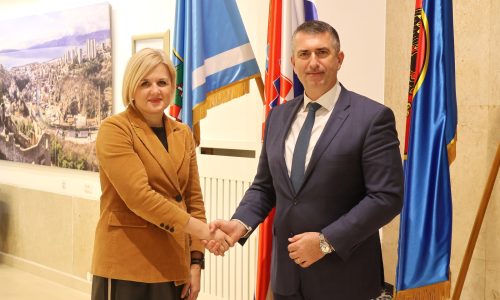 Posjet veleposlanika Mađarske