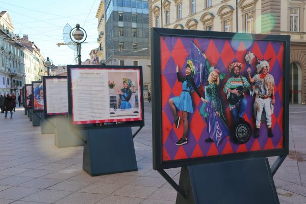 Izložba Ljudi koji čine karneval