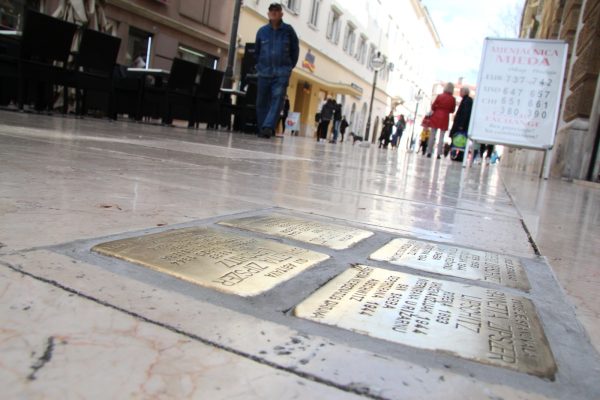 Kamen spoticanja u Starčevićevoj ulici 