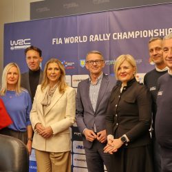 Na tiskovnoj konferenciji povodom najave WRC Croatia Rallyja 2026 sudjelovali su i Marin Frčko, dopredsjednik Organizacijskog odbora WRC Croatia Rallyja 2026, zamjenik primorsko-goranskog župana Robert Matić, Vedran Vivoda, zamjenik gradonačelnice Rijeke, Iva Erceg, pročelnica riječkog Upravnog odjela za odgoj i obrazovanje, kulturu, sport i mlade, Vice Nekić, predsjednik Gradskog vijeća Senja, Nada Prodan Mraković, pročelnica za turizam Istarske županije te Alessandra Ban, pročelnica za turizam i poduzetništvo Primorsko-goranske županije.