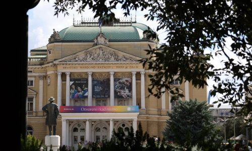 Zgrada HNK Ivana pl Zajca foto Dražen Šokčević
