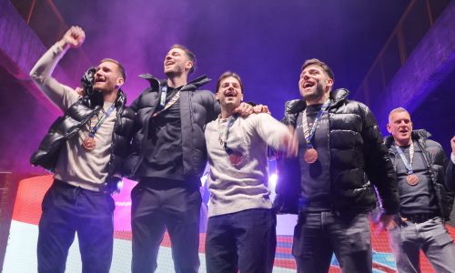 Doček brončanih rukometaša u Exportdrvu