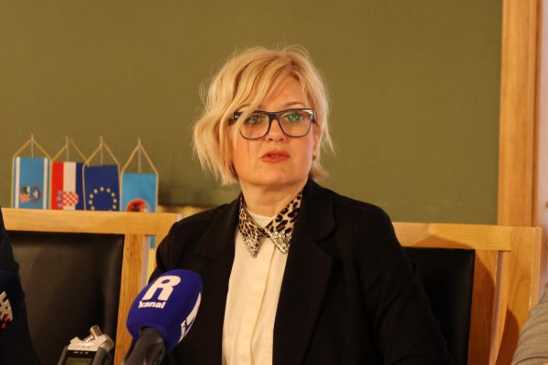 Konferencija za novinare gradonačelnice Rinčić