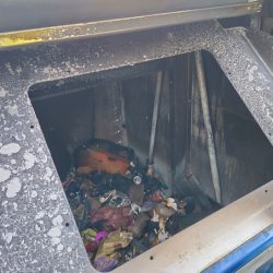 Vandaliziranje spremnika za otpad 1