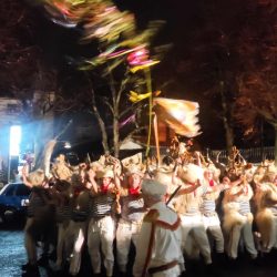 Zametski zvončari u dvorištu doma Zametskog Korena - Gornji Zamet 2026.