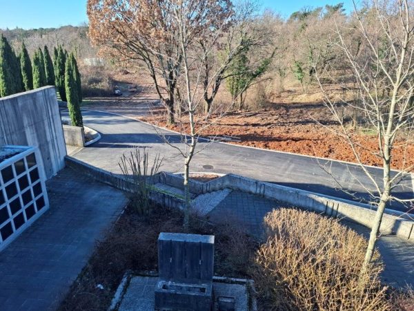 Dogradnja groblja Drenova - prilazni put