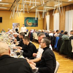 Iftar s muslimanskom zajednicom