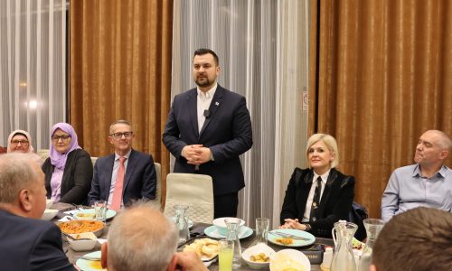 Iftar s muslimanskom zajednicom