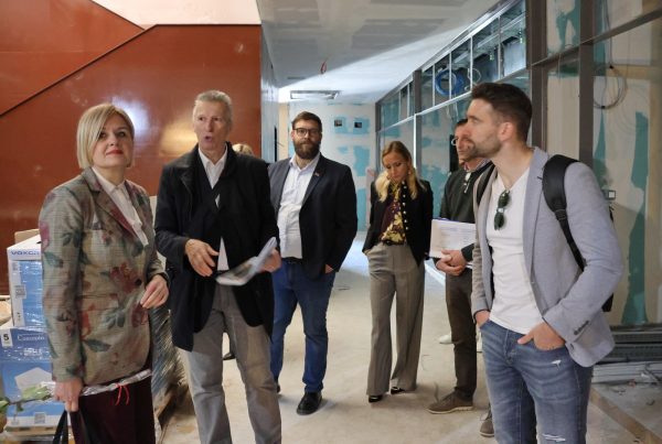 Obilazak tržnice i radova u 1. paviljonu 
