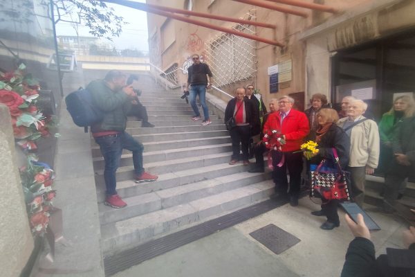 Polaganje vijenaca na spomen - obilježje na Stubama trinaestorice strijeljanih na Piramidi