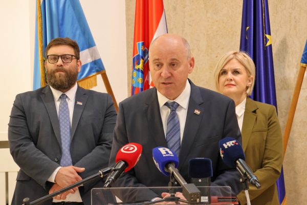 Radni sastanak s ministrom Brankom Bačićem