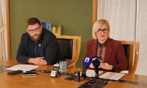 Rinčić i Vivoda na konferenciji za novinare