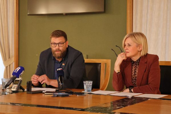 Rinčić na konferenciji za novinare