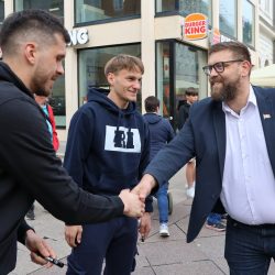 Fruk i Zlomislić na štandu Homo si teć
