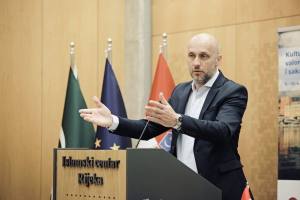 Glavni imam Medžlisa Islamske zajednice u Rijeci Hidajet ef. Hasanović / Foto Aleš Suk