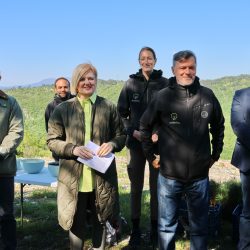Sadnja borova na Svilnom za Dan planeta Zemlje