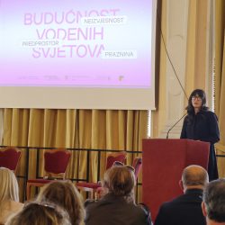 Simpozij Budućnost vodenih svjetova